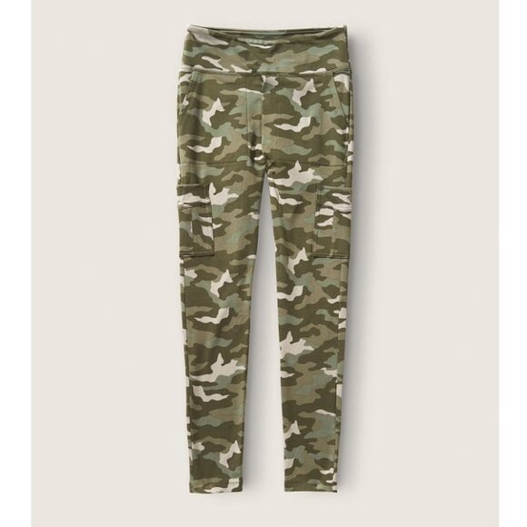New Victoria’s Secret Pink Fleece Lined Camo High Waist Leggings Size XS - Picture 3 of 12